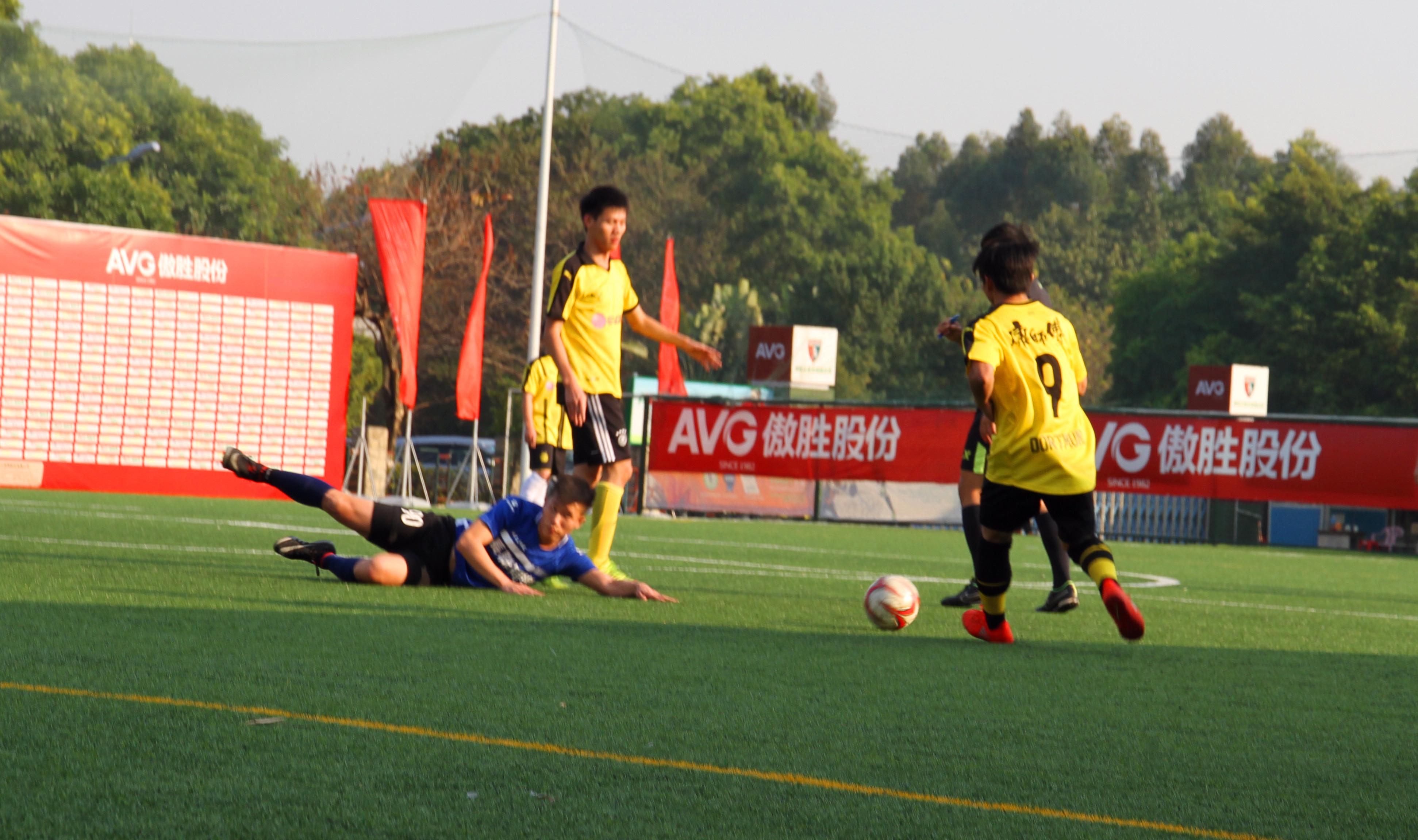 新年奏響全民健身，黃埔區(qū)賽節(jié)后傲勝球場(chǎng)開(kāi)賽