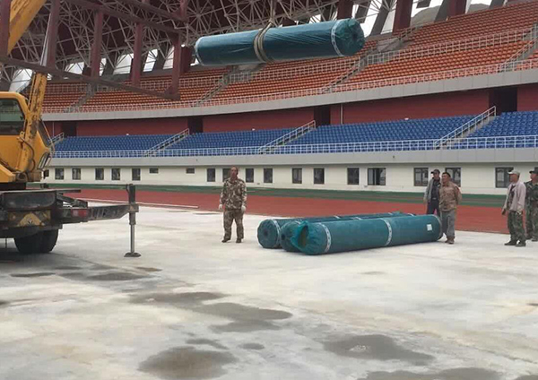 運(yùn)動(dòng)場(chǎng)地人造草坪翻新需要注意哪些事項(xiàng)呢？謹(jǐn)記4點(diǎn)！