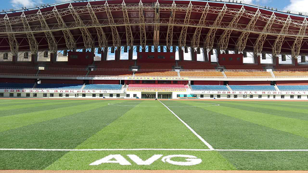 為什么都要建設(shè)FIFA認證的人造草坪場地呢？