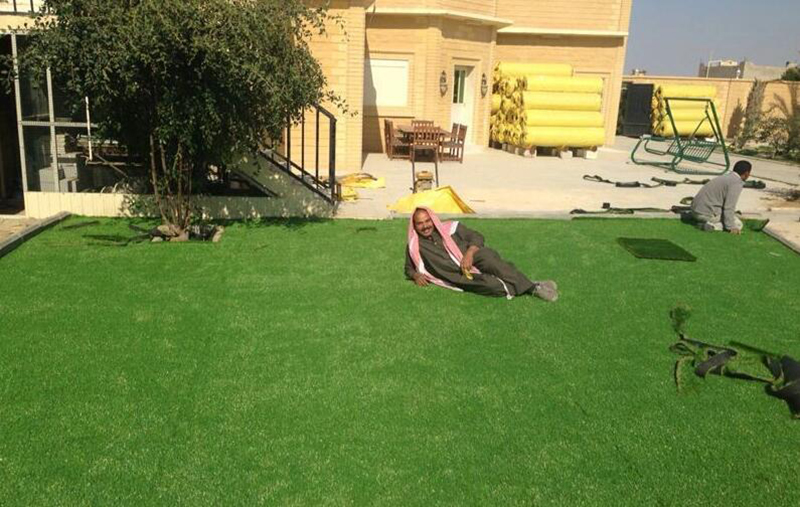 如何DIY人造草坪休閑場(chǎng)地能降低預(yù)算成本？