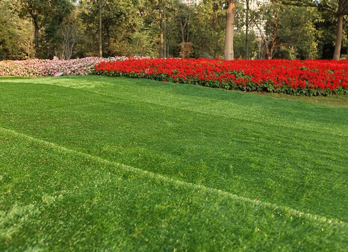 人造草坪價格在行業(yè)里的具體規(guī)范標準