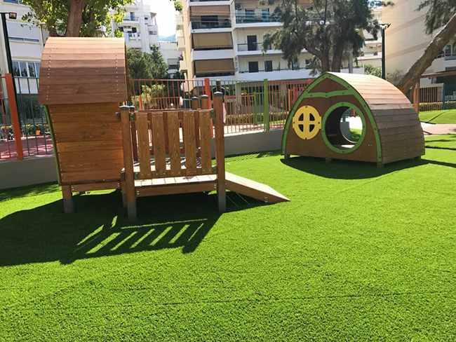 幼兒園仿真草坪優(yōu)點(diǎn)這么多，難怪很多幼兒園在使用