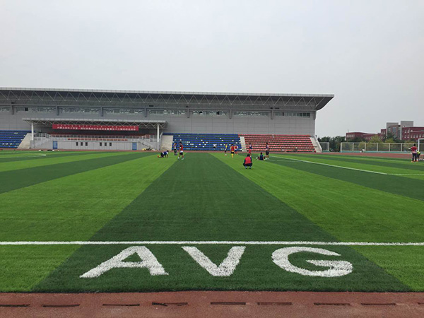 <a href='/product/' class='keys' title='點(diǎn)擊查看關(guān)于人工草皮的相關(guān)信息' target='_blank'>人工草皮</a> 人工草皮