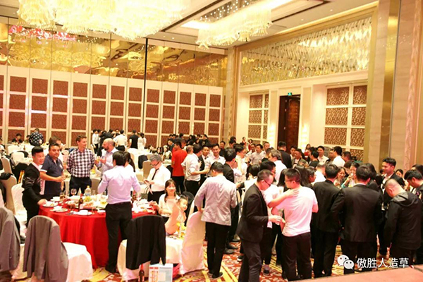 珠聯(lián)璧合 珠聯(lián)璧合