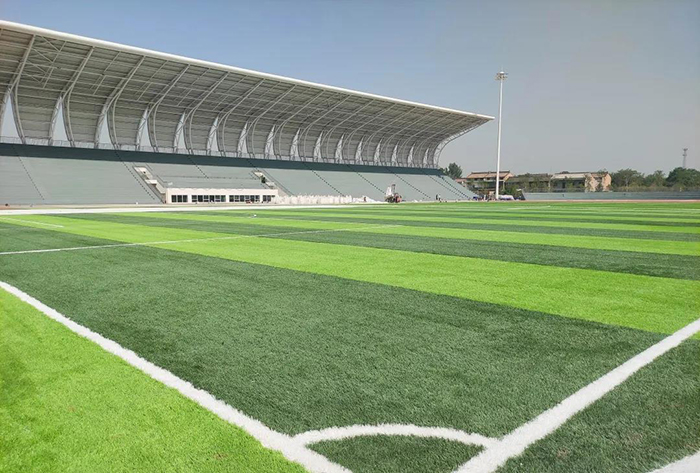 <a href='/product/' class='keys' title='點(diǎn)擊查看關(guān)于人造草坪的相關(guān)信息' target='_blank'>人造草坪</a>場(chǎng)地 人造草坪場(chǎng)地