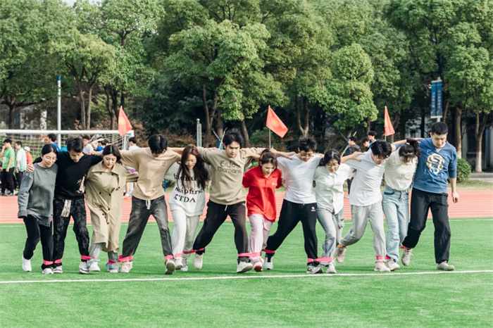 7000013.jpg 7000013.jpg